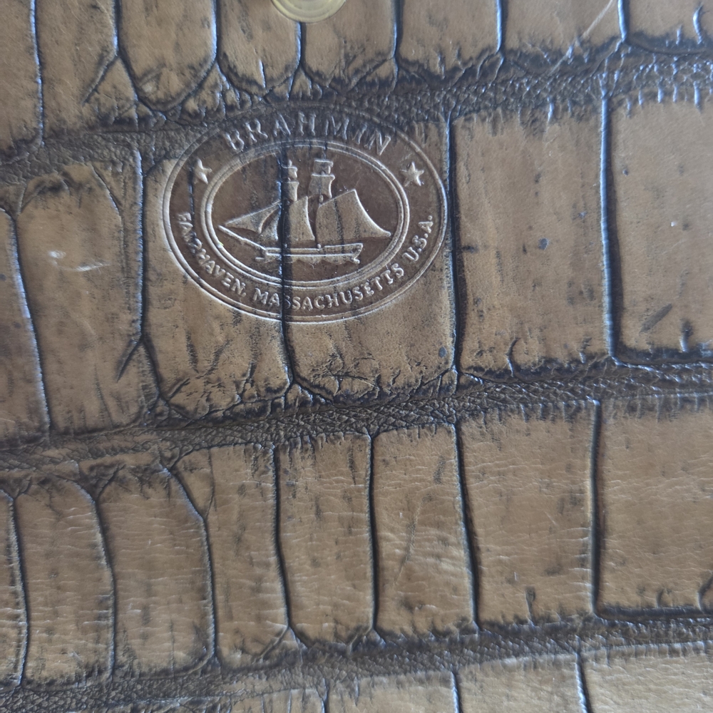 Brahmin Tan Crocodile Wallet - Picture 5 of 10